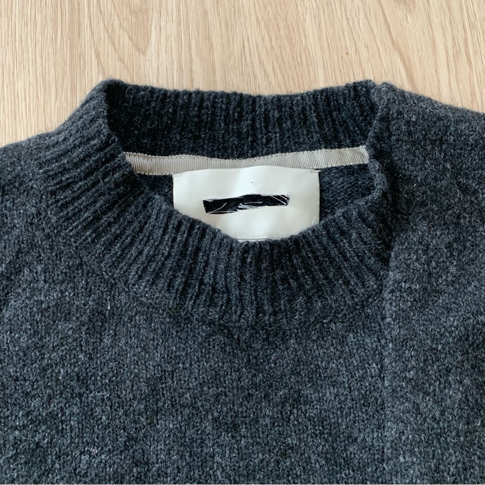 Brochu Walker side tie wrap sweater knit nwot - Picture 3 of 5